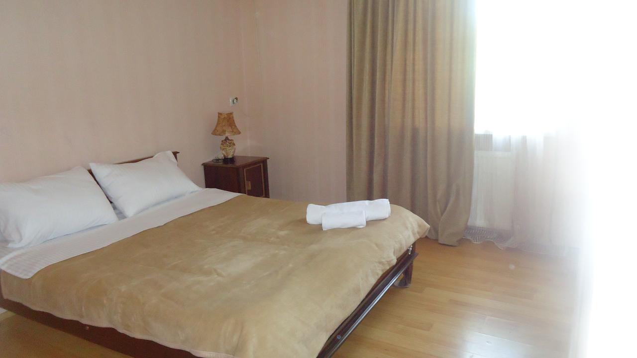 Hotel Georgia Gori Luaran gambar